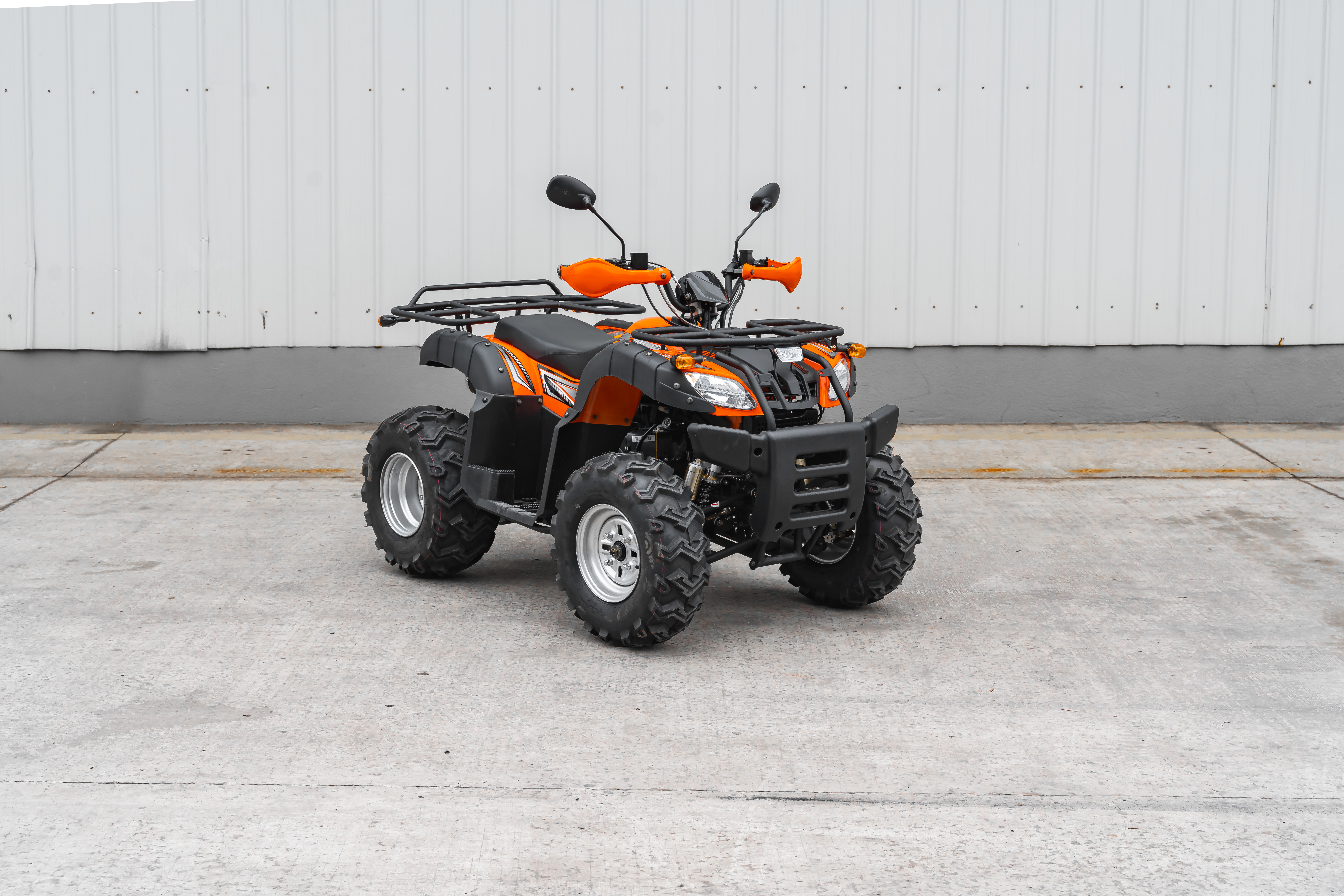 DL200AU-A